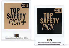 two images with the sign top safety picks